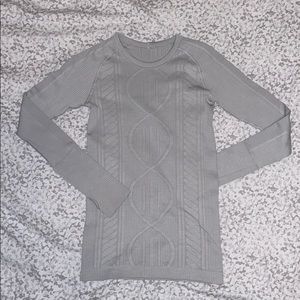 Long sleeve lululemon sweater shirt gray